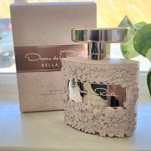 Oscar de la Renta Bella Rosa Floral Embossed Perfume